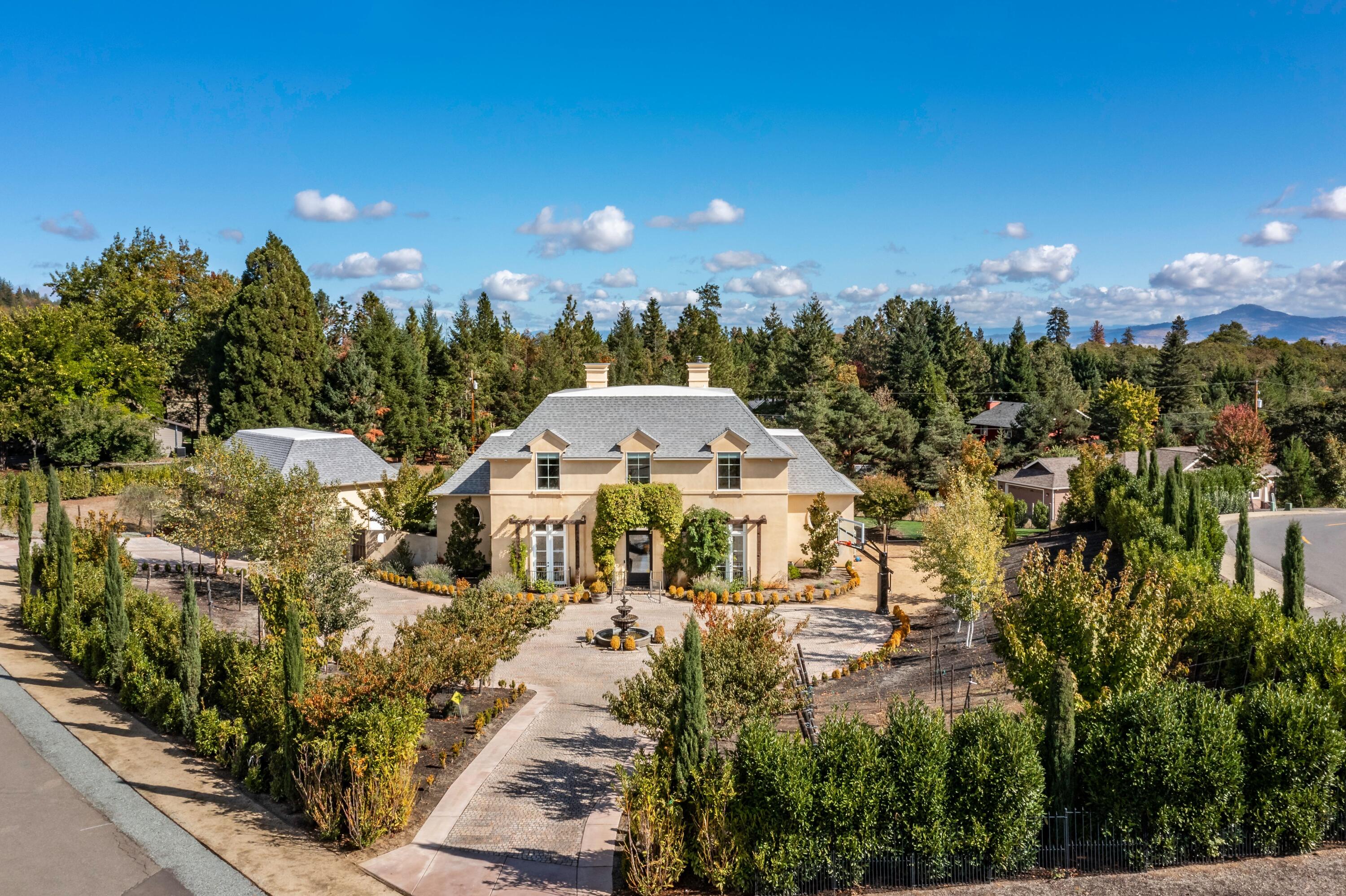 Pair ADice Hills - Residential