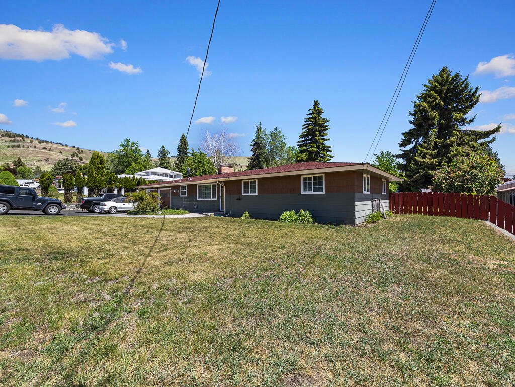 6216 Sage Way
