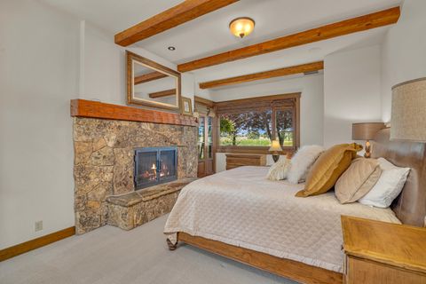 Tiny photo for 65885 Pronghorn Estates Drive, Bend, OR 97701 (MLS # 220214298)