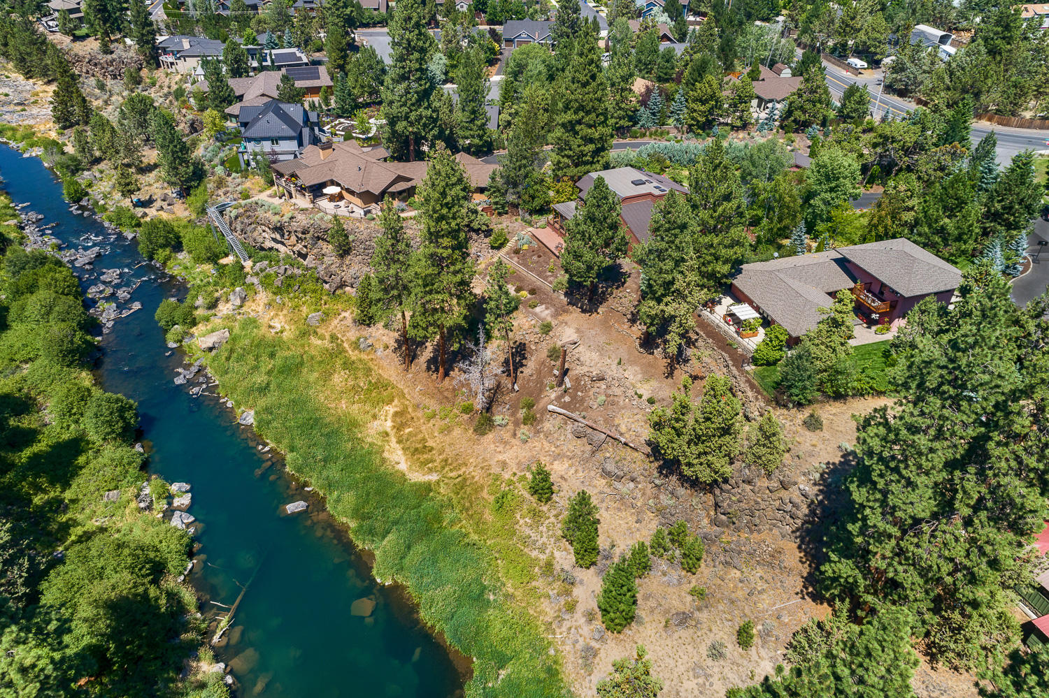 Gemstone Estate - Residential