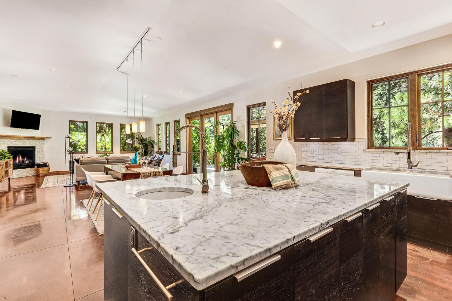 Gemstone Estate - Residential