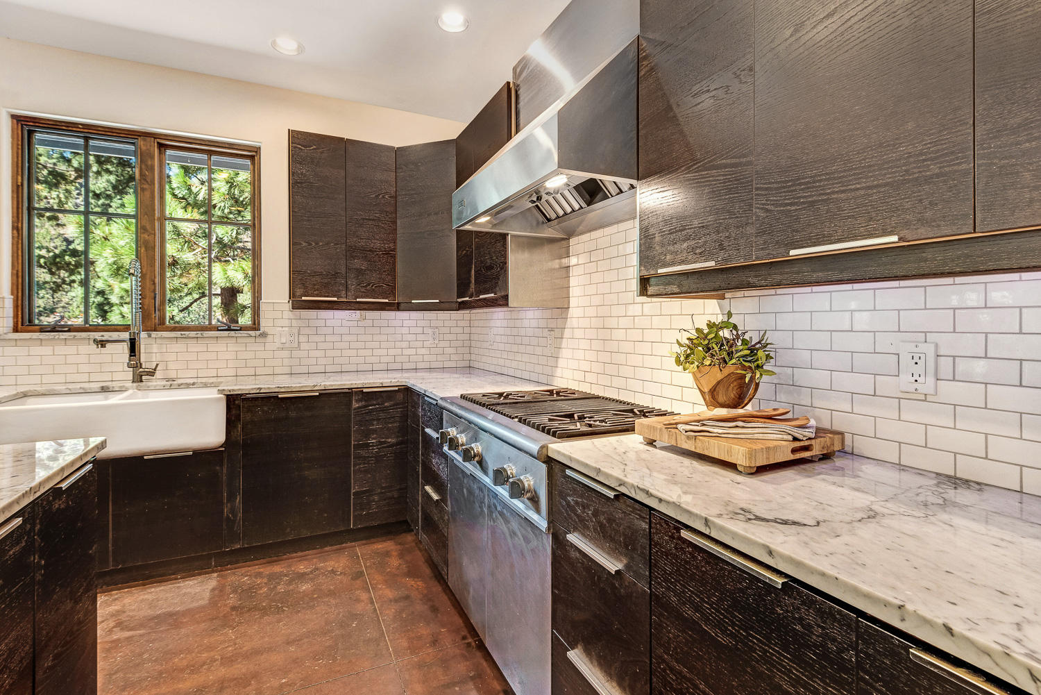 Gemstone Estate - Residential