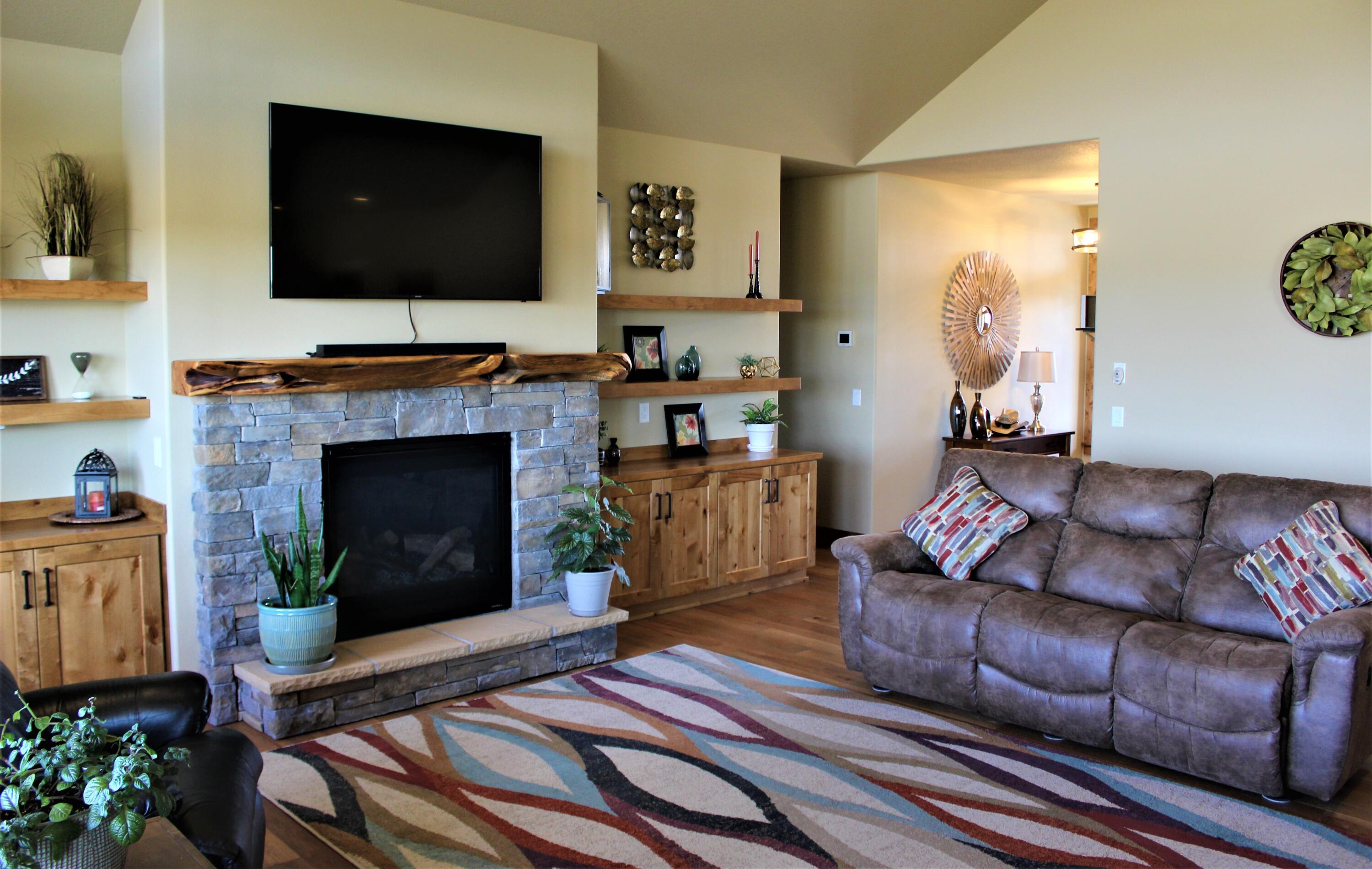 High Chapparal - Residential