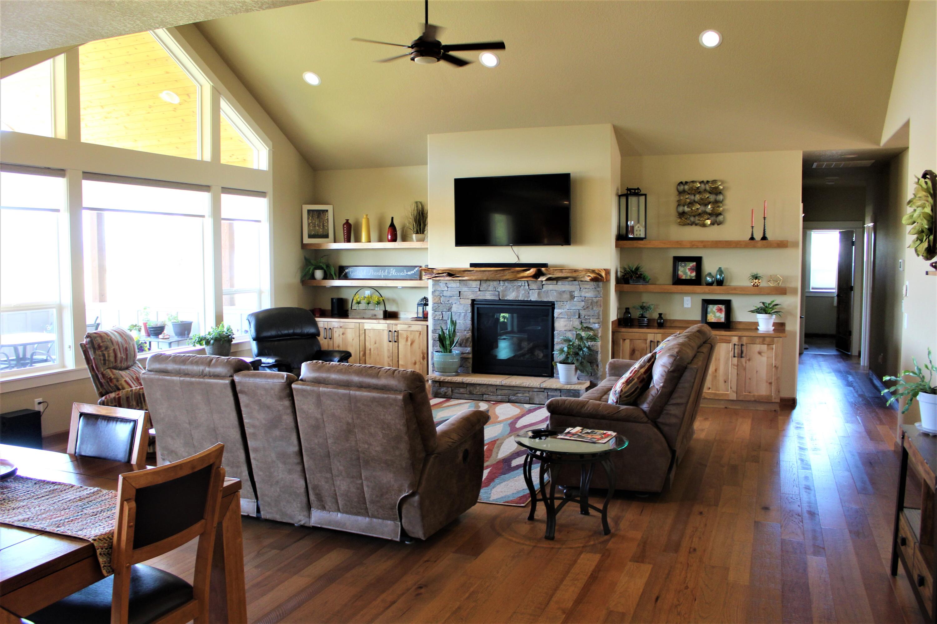 High Chapparal - Residential