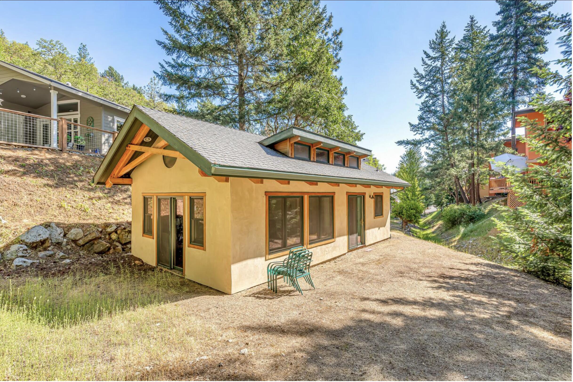 Strawbale Village - Residential