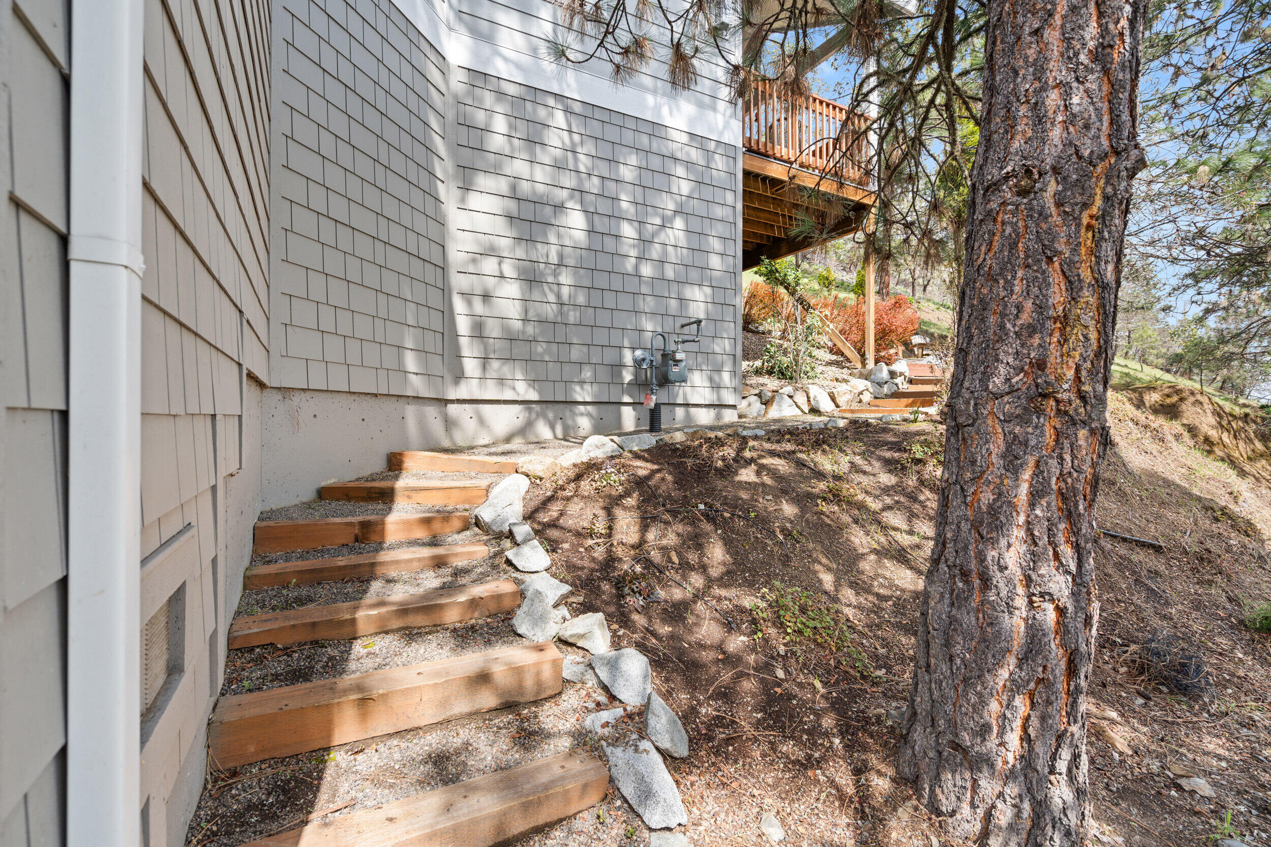 Strawbale Village - Residential