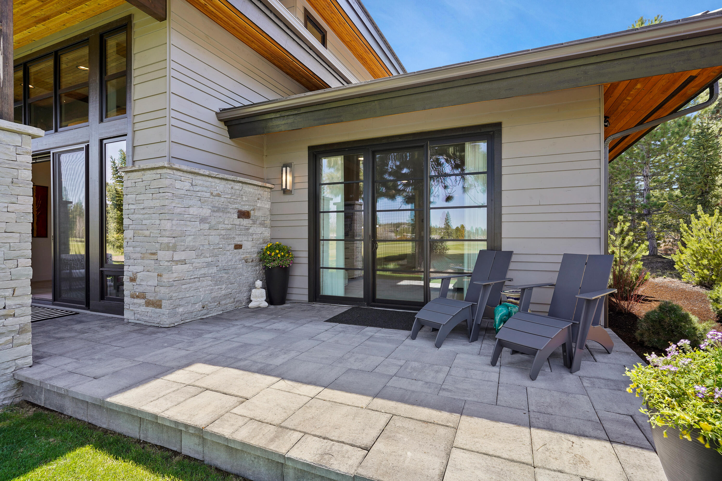 Broken Top - Residential