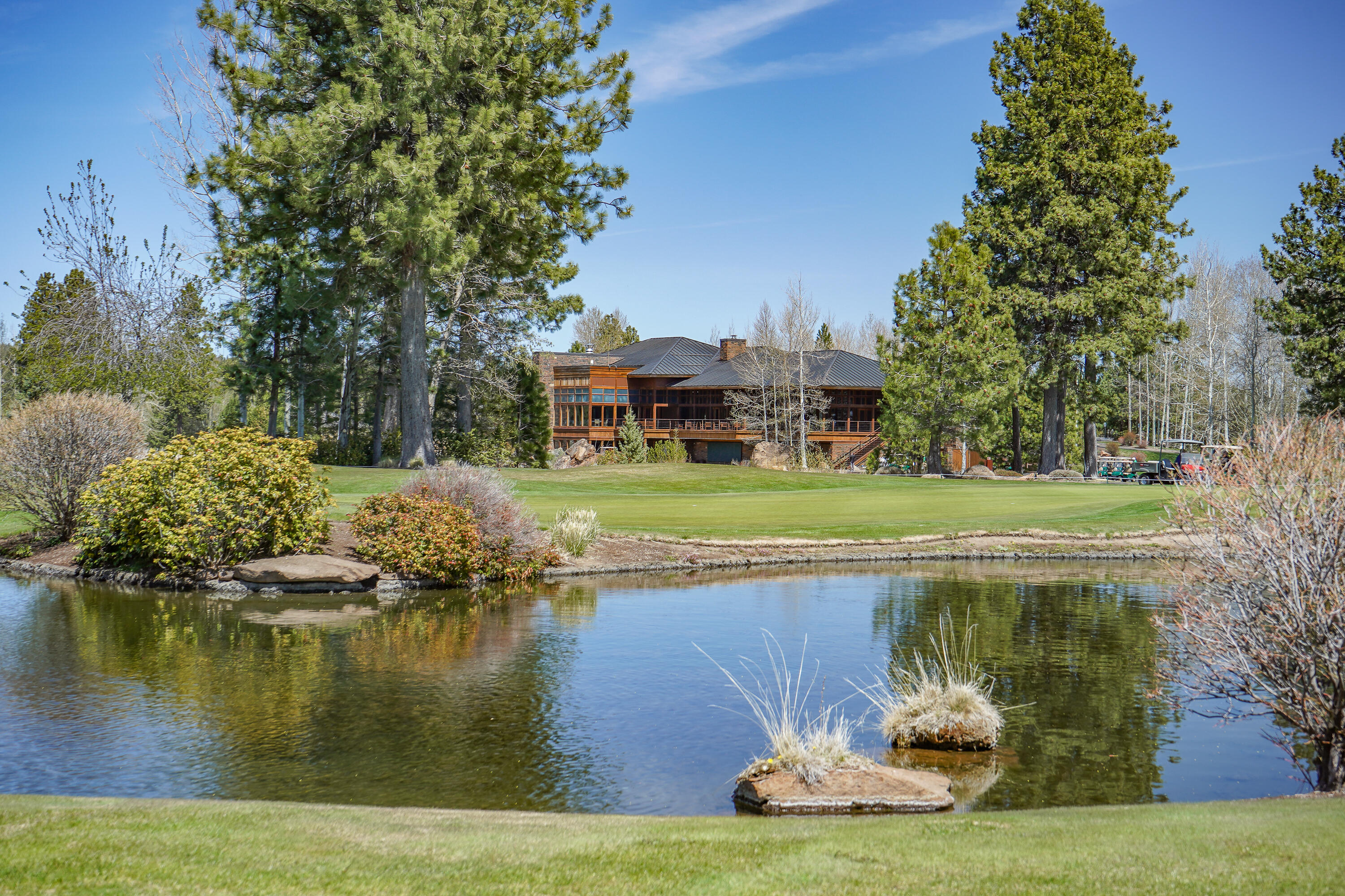 Broken Top - Residential