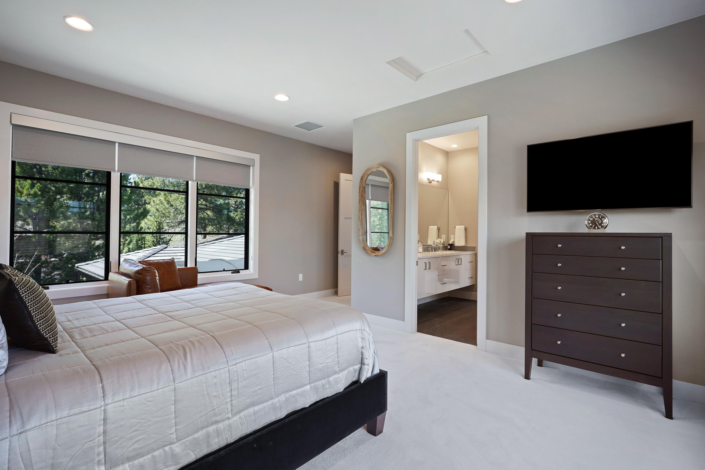 Broken Top - Residential