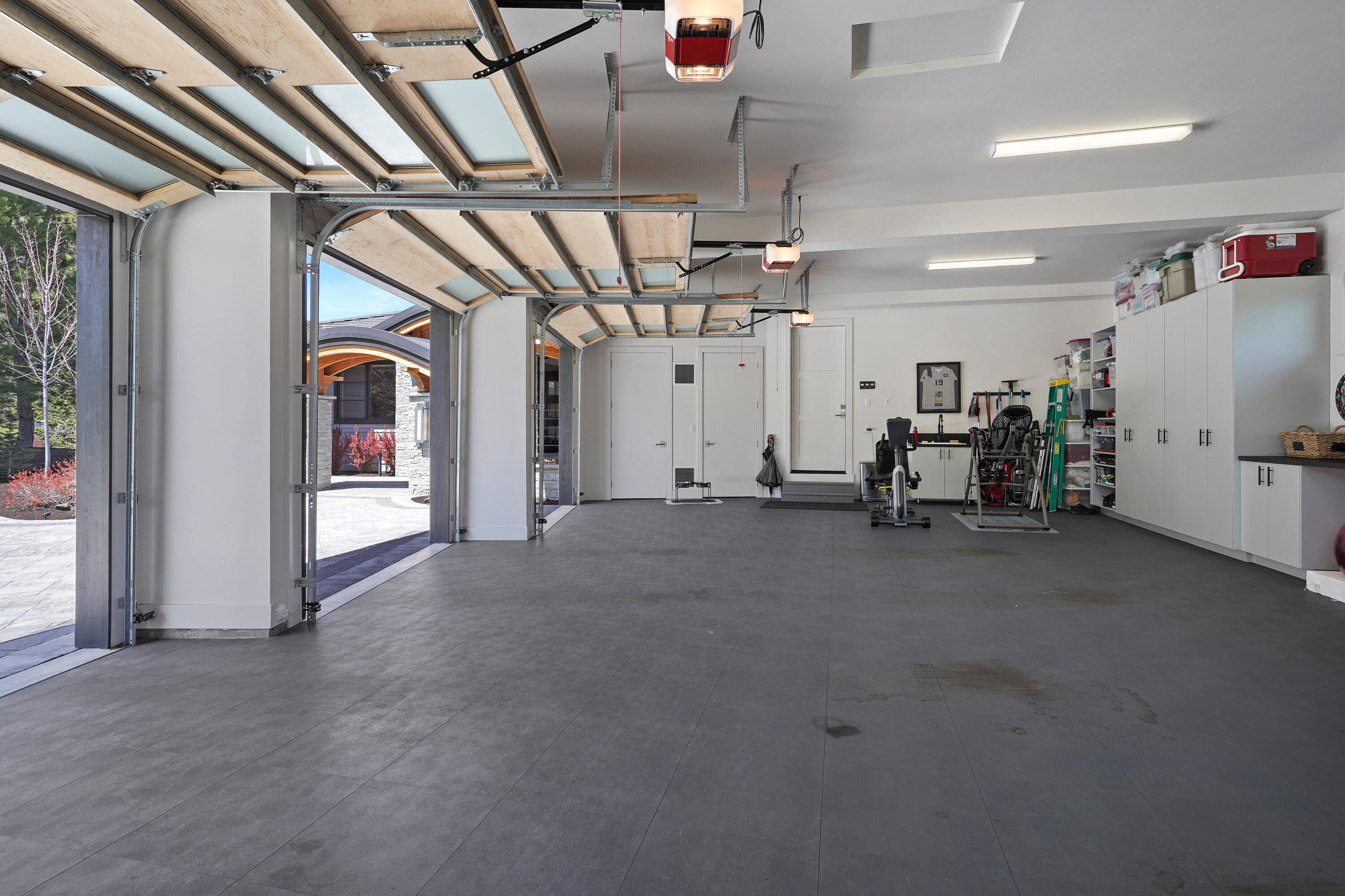 Broken Top - Residential