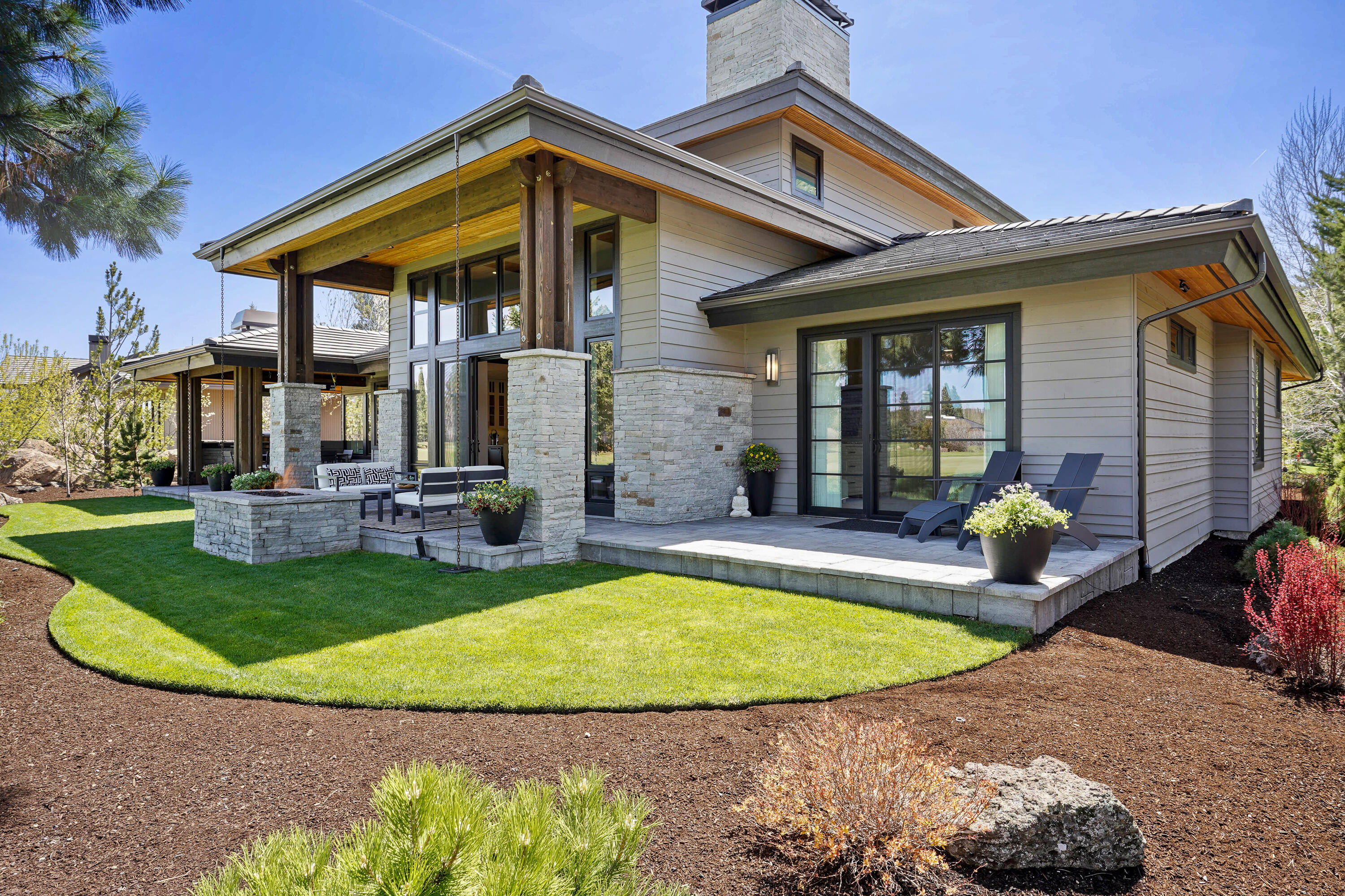 Broken Top - Residential