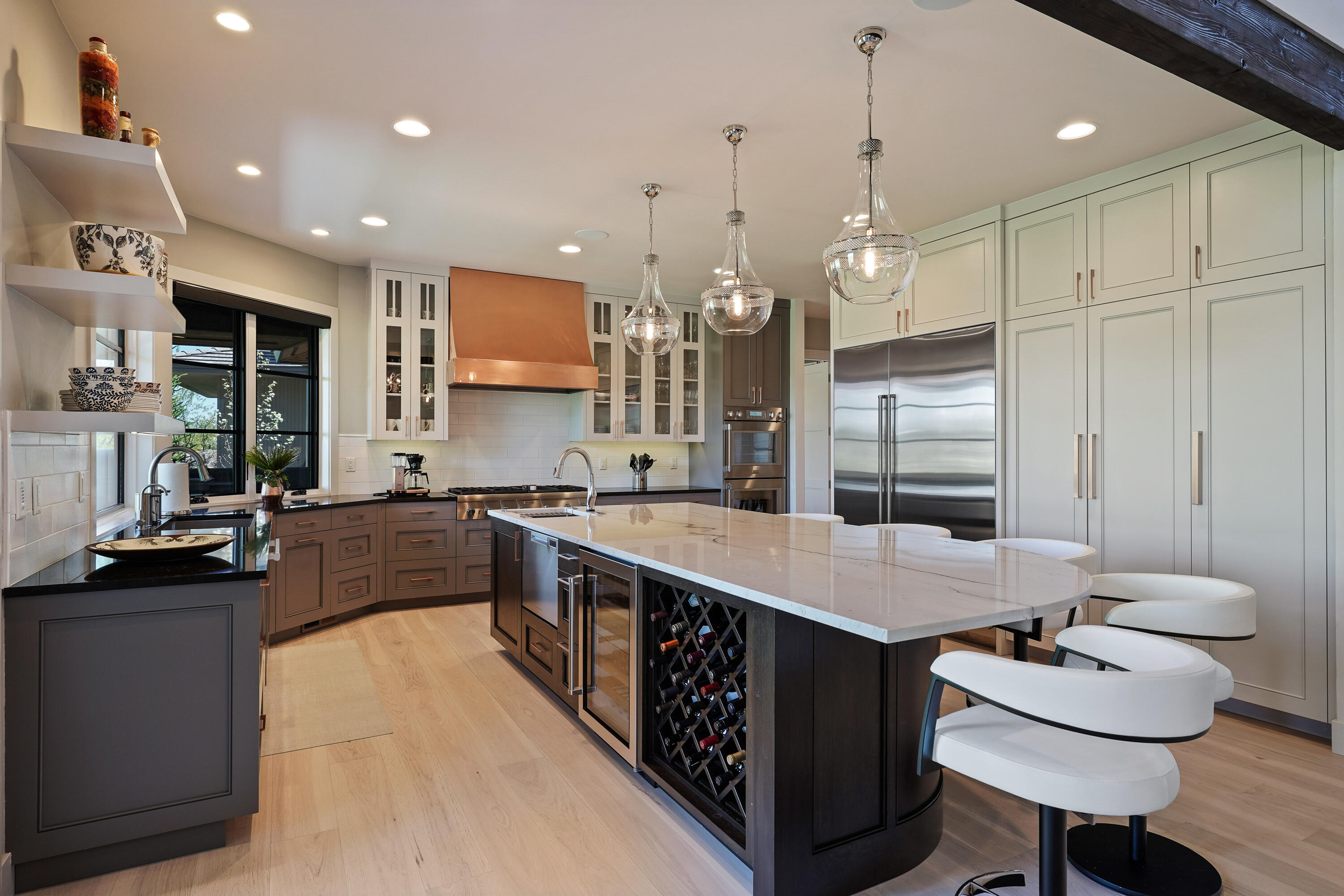 Broken Top - Residential