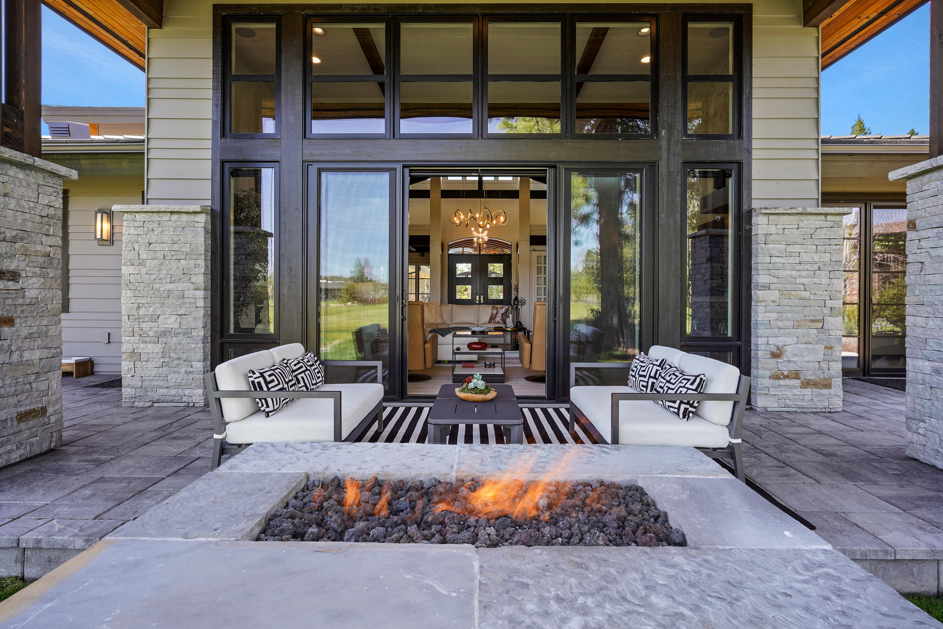 Broken Top - Residential