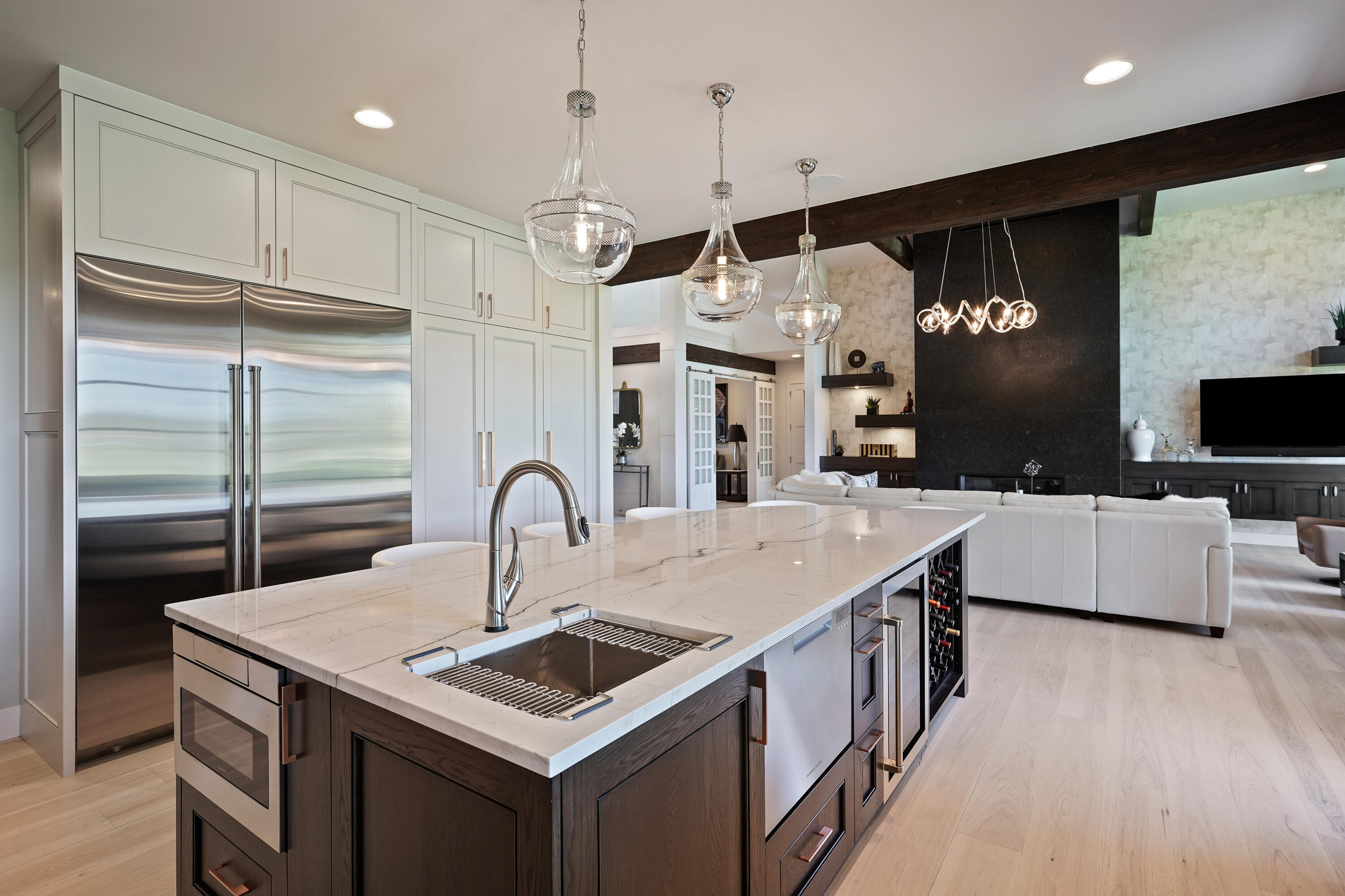 Broken Top - Residential