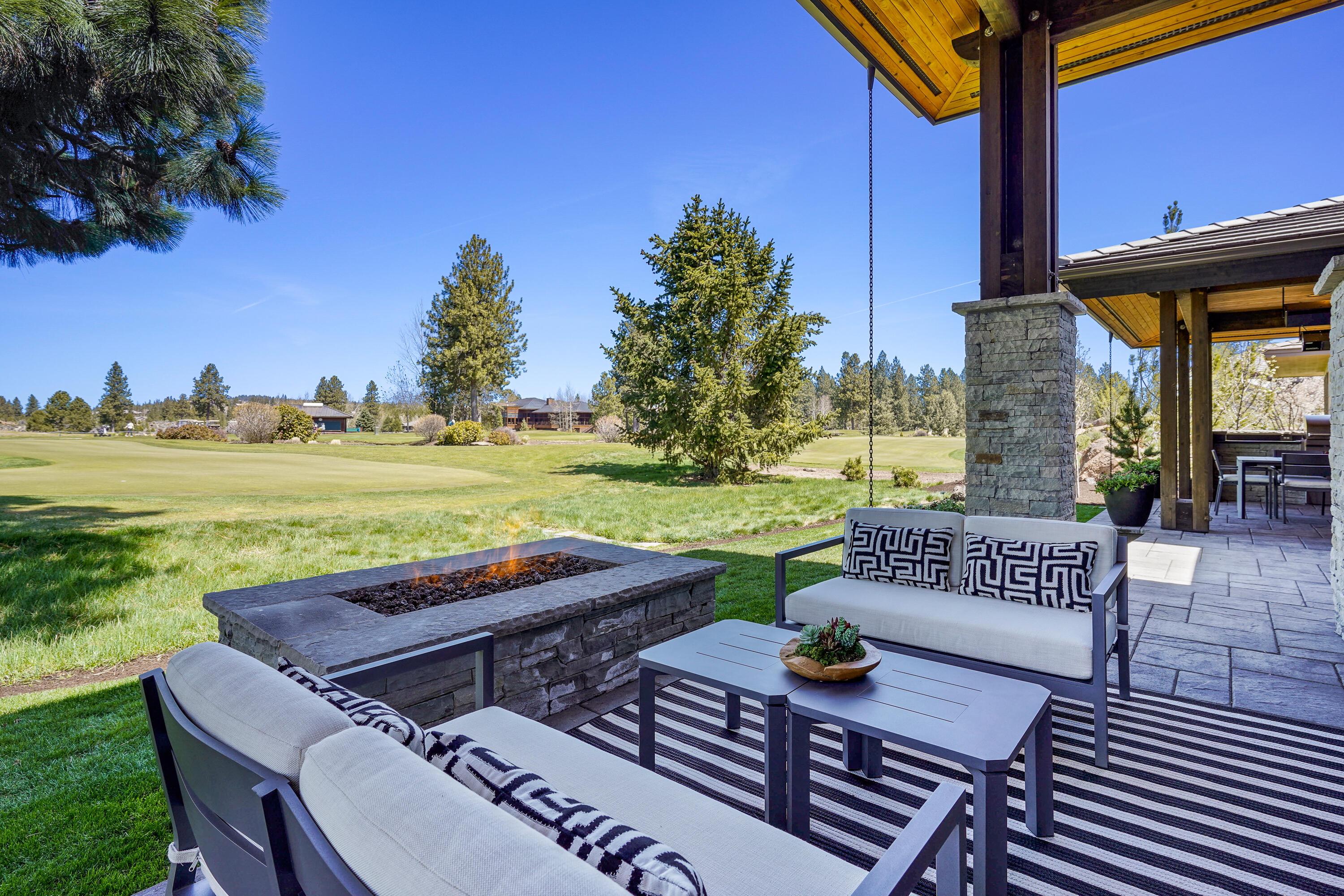 Broken Top - Residential