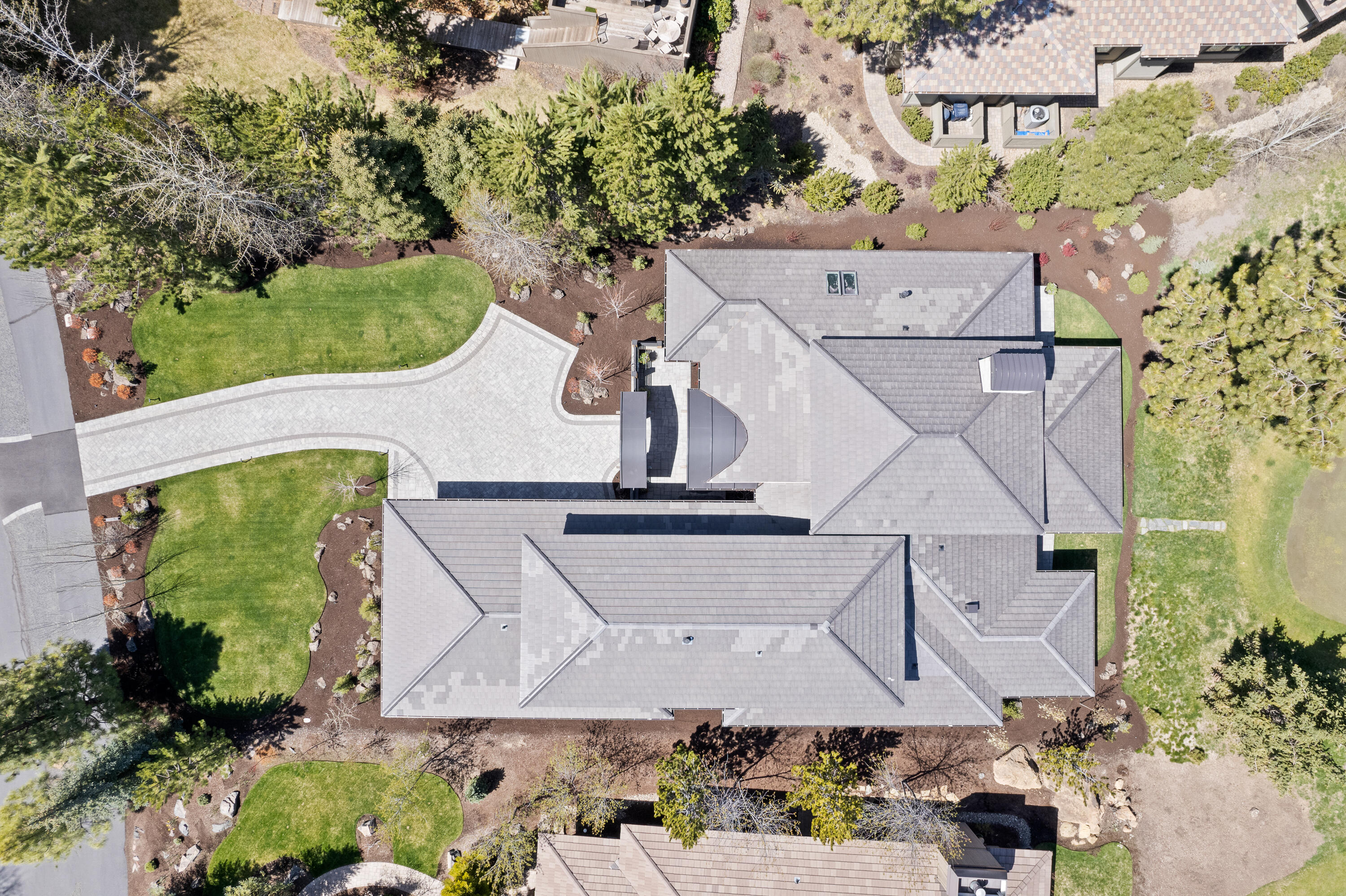 Broken Top - Residential