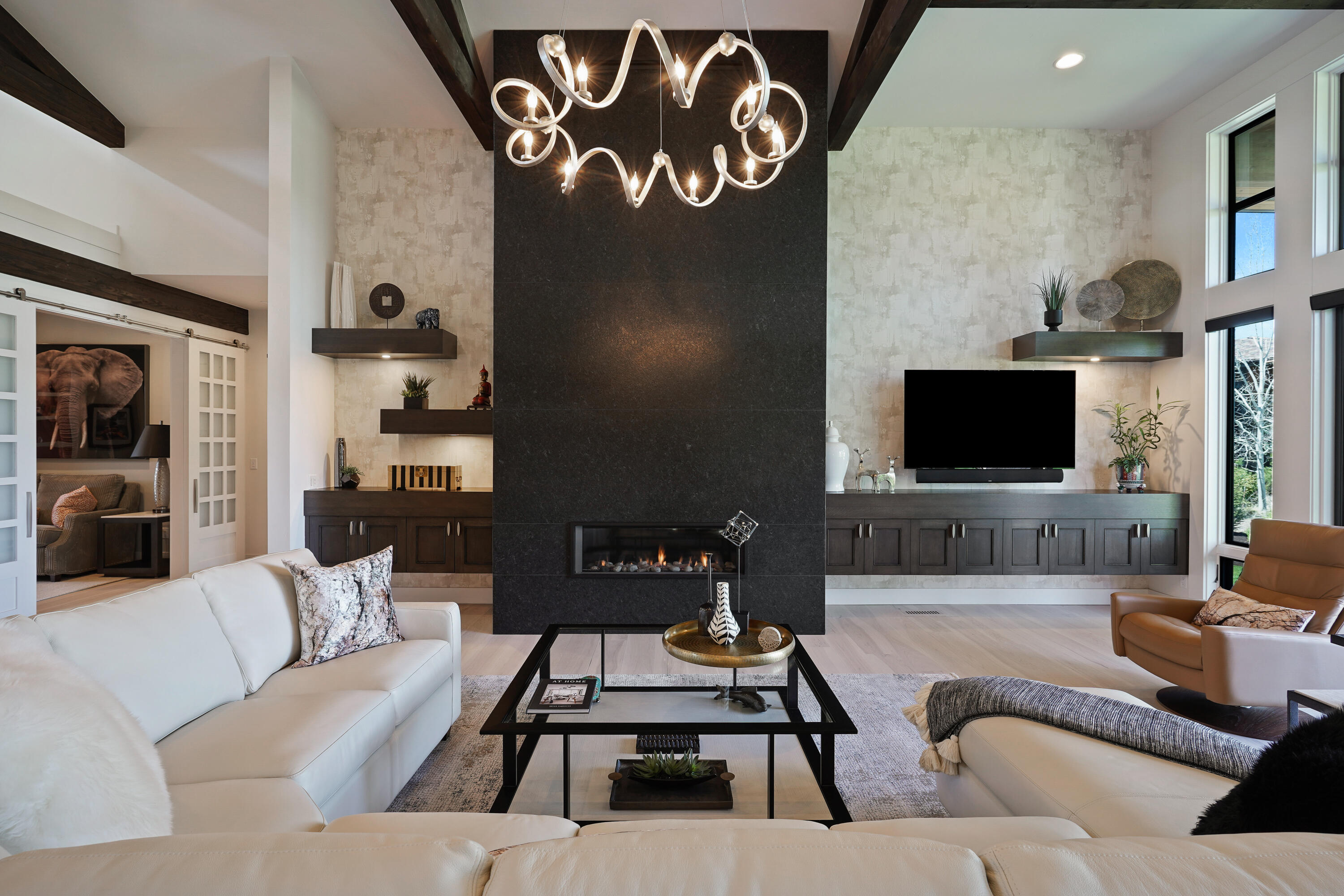 Broken Top - Residential