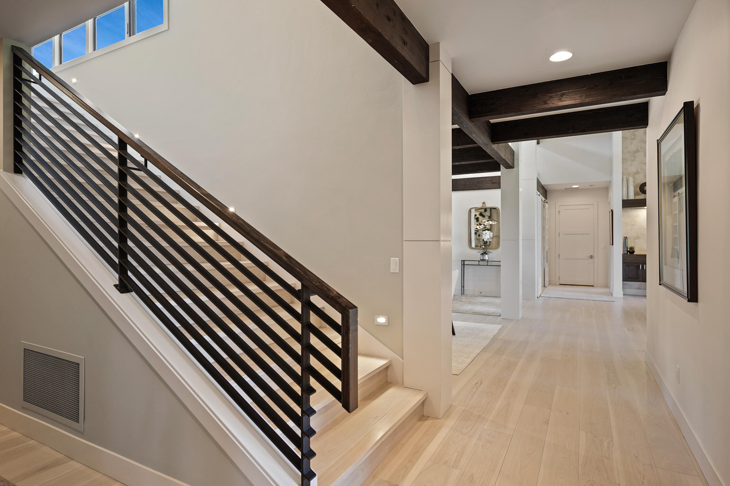 Broken Top - Residential