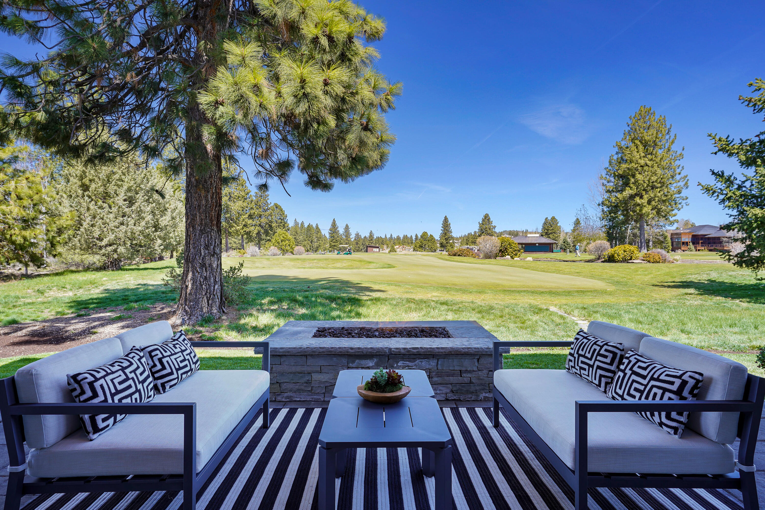 Broken Top - Residential