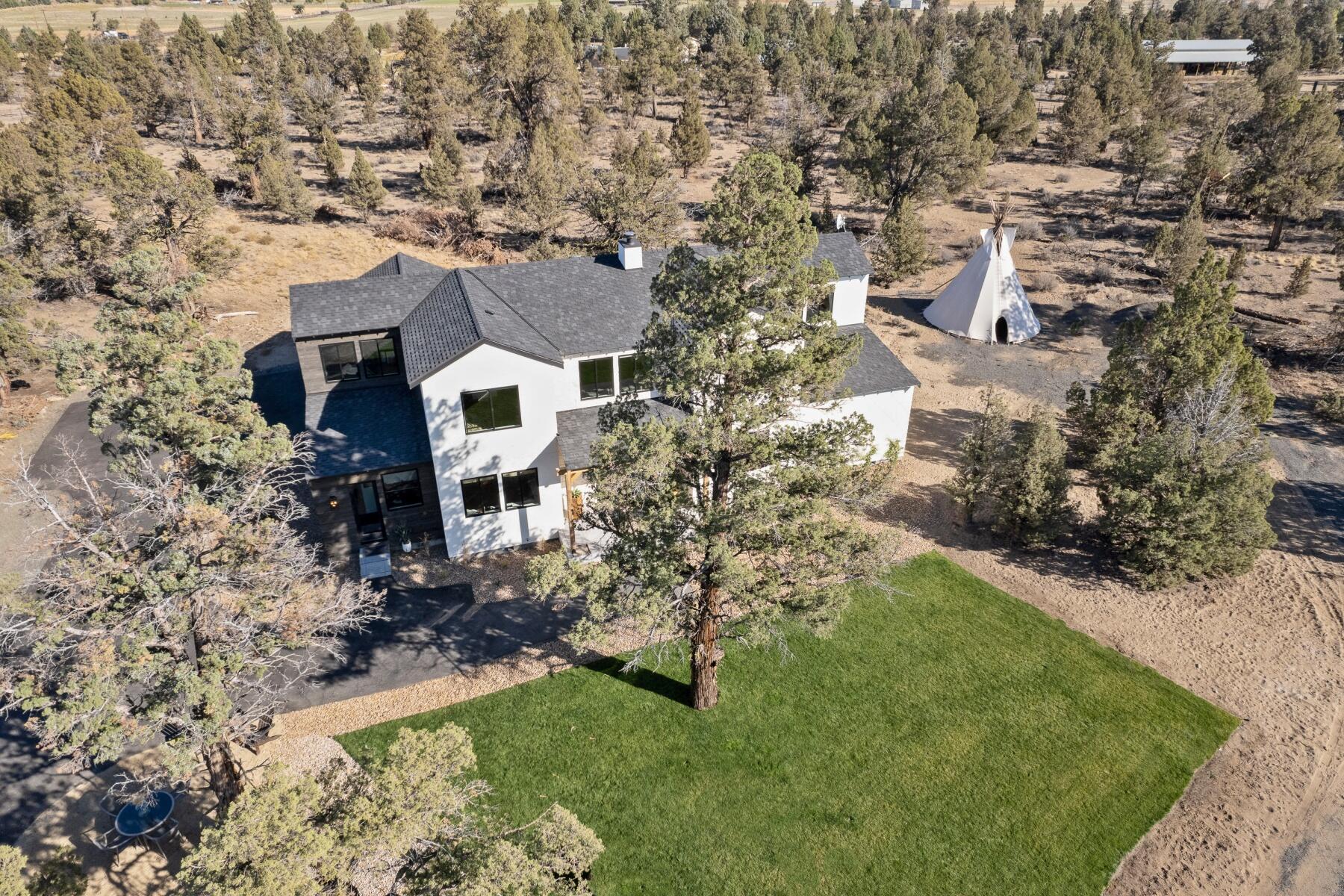 Badlands Ranch - Residential