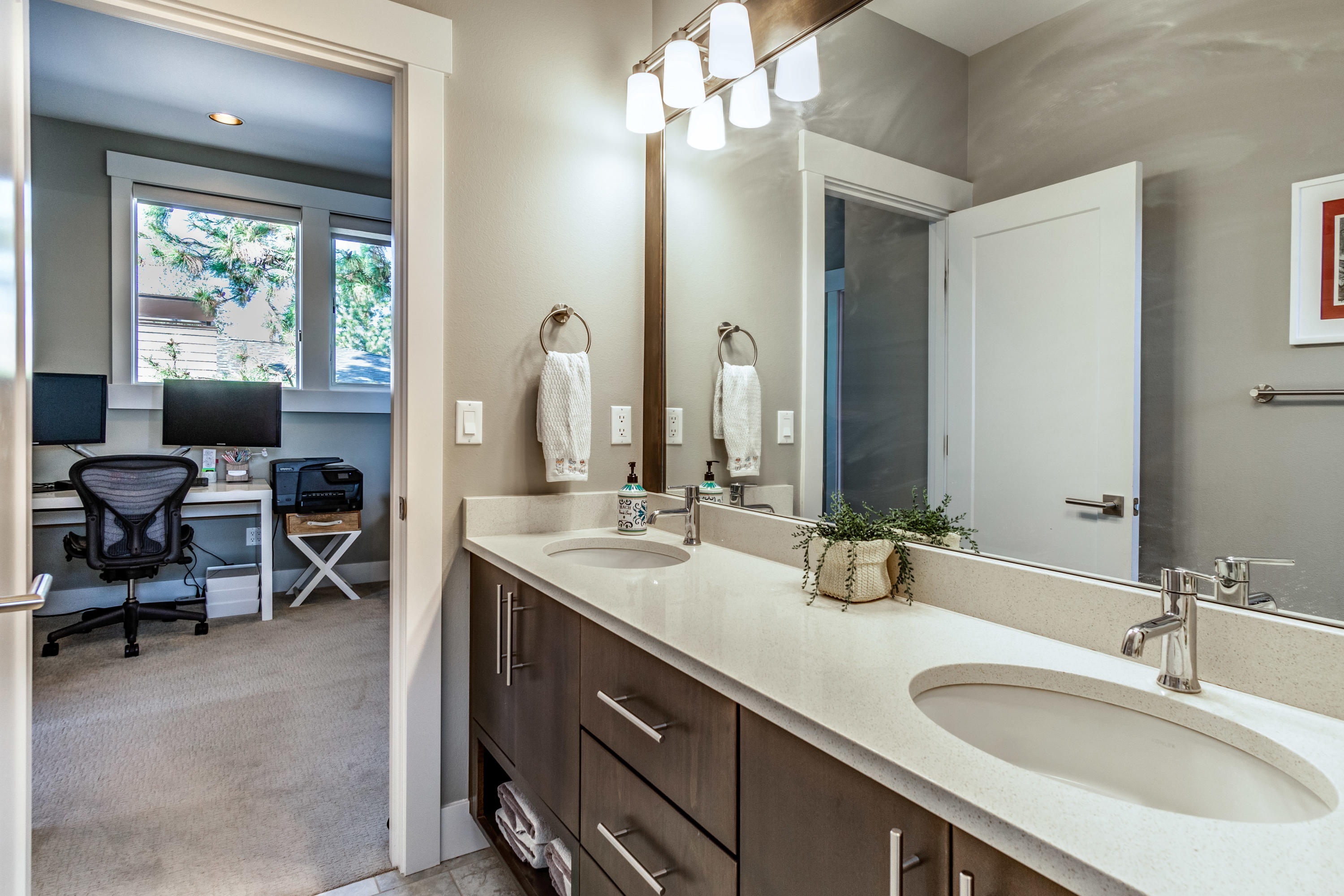 NorthWest Crossing - Residential