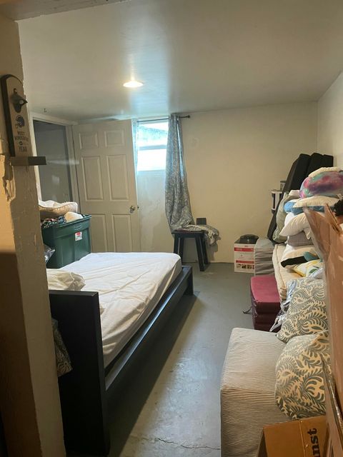 Tiny photo for 905 Prospect Street, Klamath Falls, OR 97601 (MLS # 220212193)