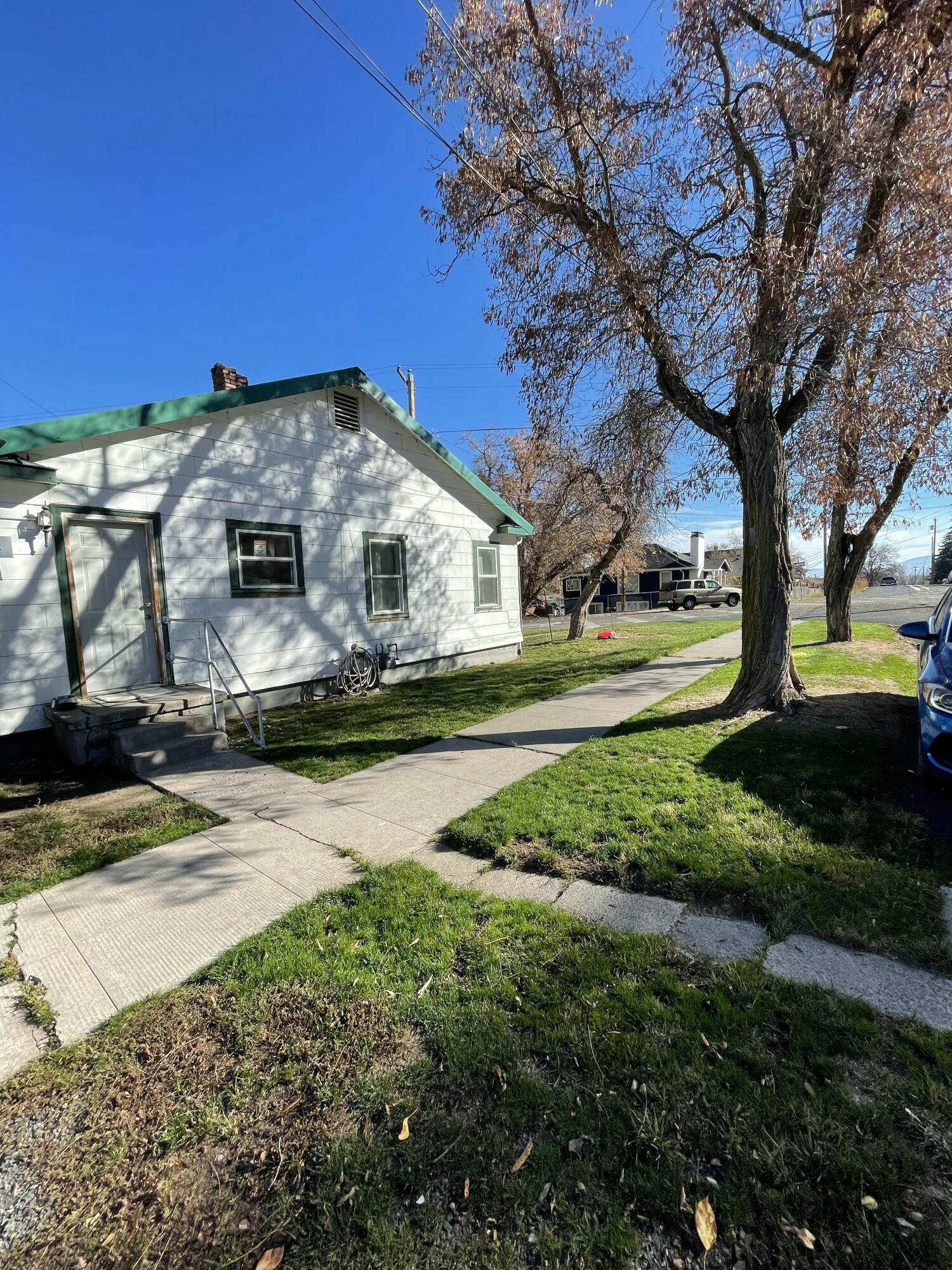 Klamath Falls -First Addition - Residential