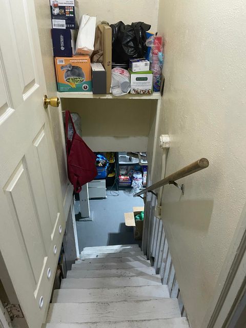 Tiny photo for 905 Prospect Street, Klamath Falls, OR 97601 (MLS # 220212193)