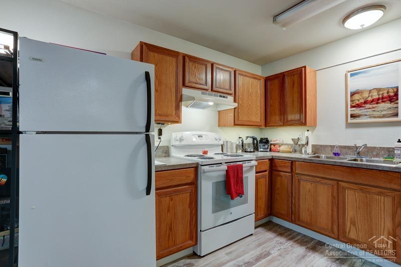 Knoll Heights - Residential Income