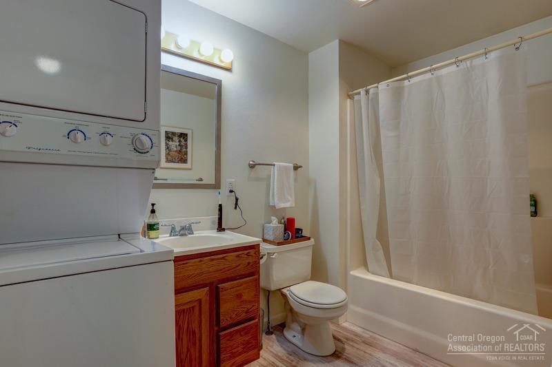 Knoll Heights - Residential Income