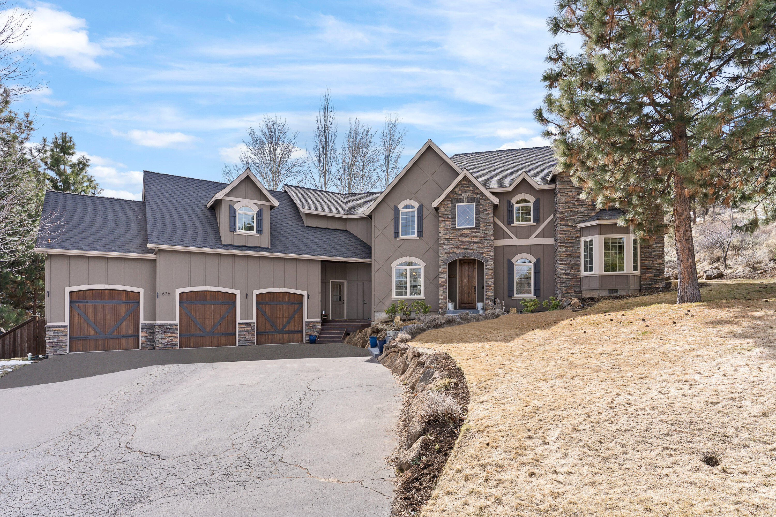 Awbrey Road Heights - Residential