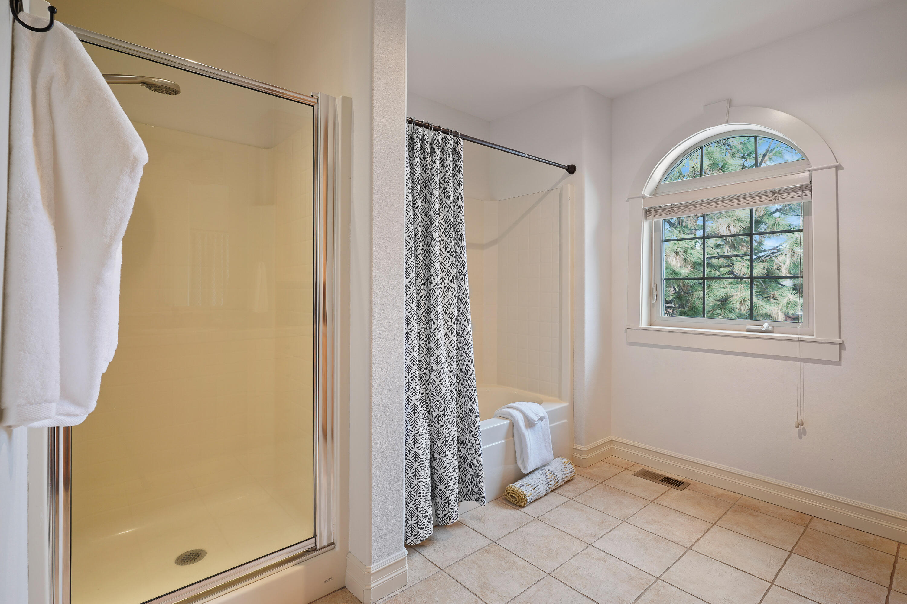 Awbrey Road Heights - Residential