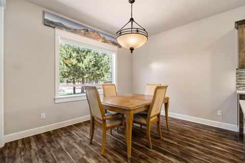 Tiny photo for 147522 Mabel Drive, La Pine, OR 97739 (MLS # 220207206)