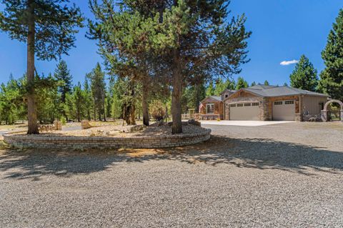 Tiny photo for 147522 Mabel Drive, La Pine, OR 97739 (MLS # 220207206)