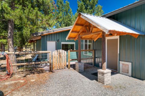 Tiny photo for 147522 Mabel Drive, La Pine, OR 97739 (MLS # 220207206)