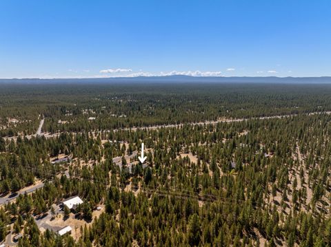 Tiny photo for 147522 Mabel Drive, La Pine, OR 97739 (MLS # 220207206)