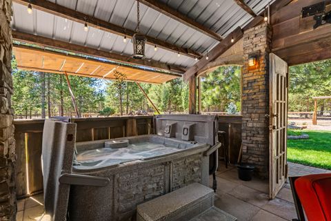 Tiny photo for 147522 Mabel Drive, La Pine, OR 97739 (MLS # 220207206)