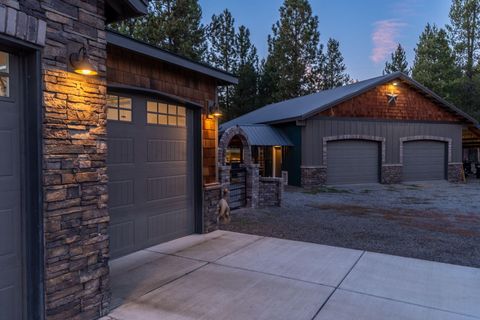 Tiny photo for 147522 Mabel Drive, La Pine, OR 97739 (MLS # 220207206)