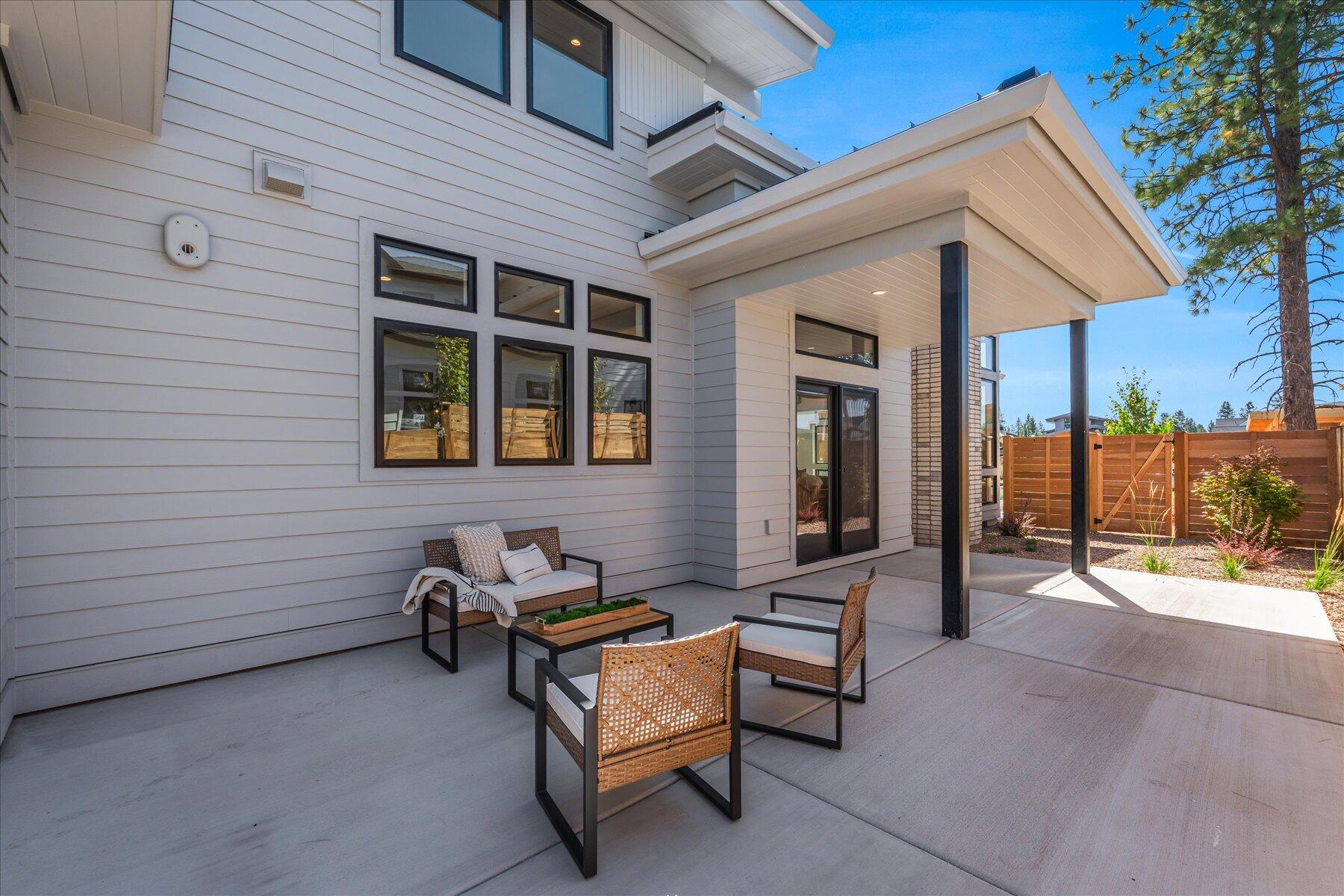 Discovery West Phase 6 & 7 - Residential