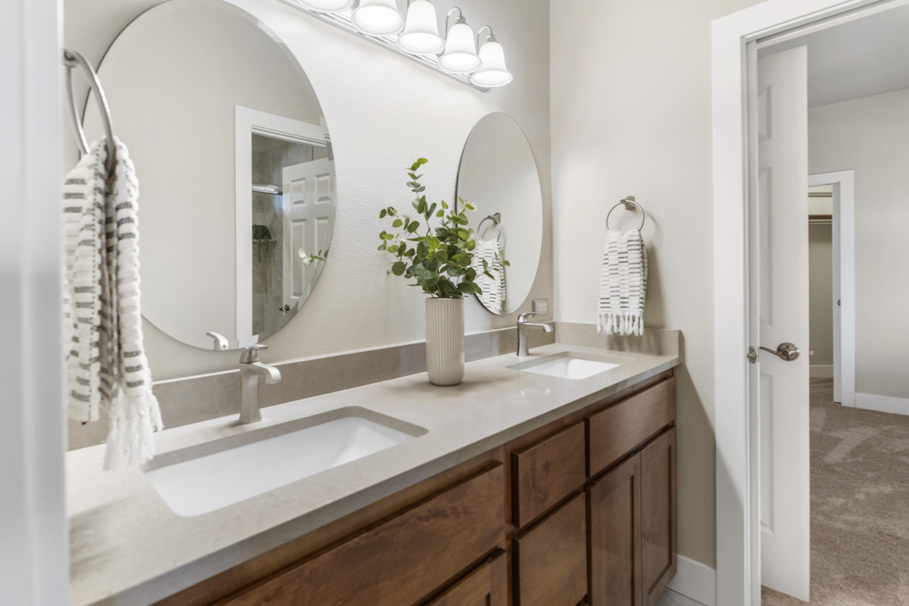 Eagle Crest - Residential