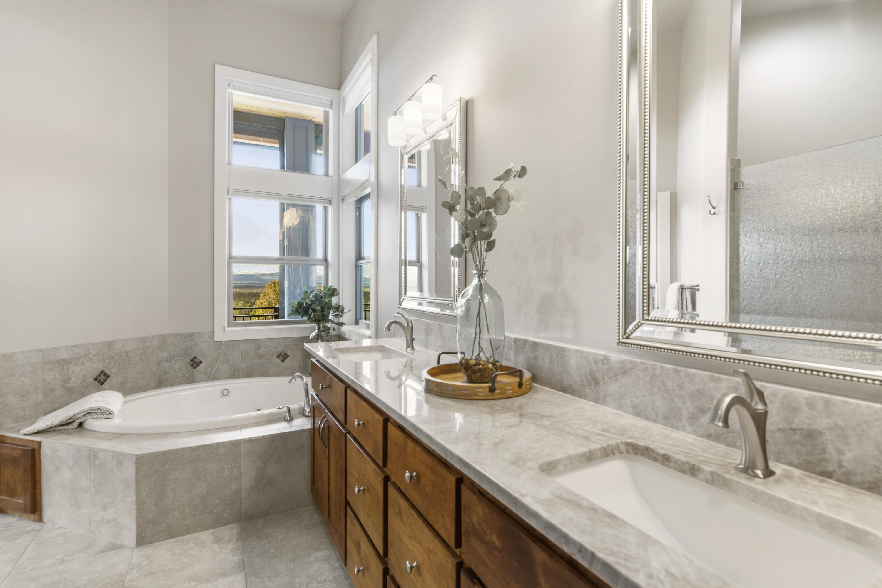 Eagle Crest - Residential