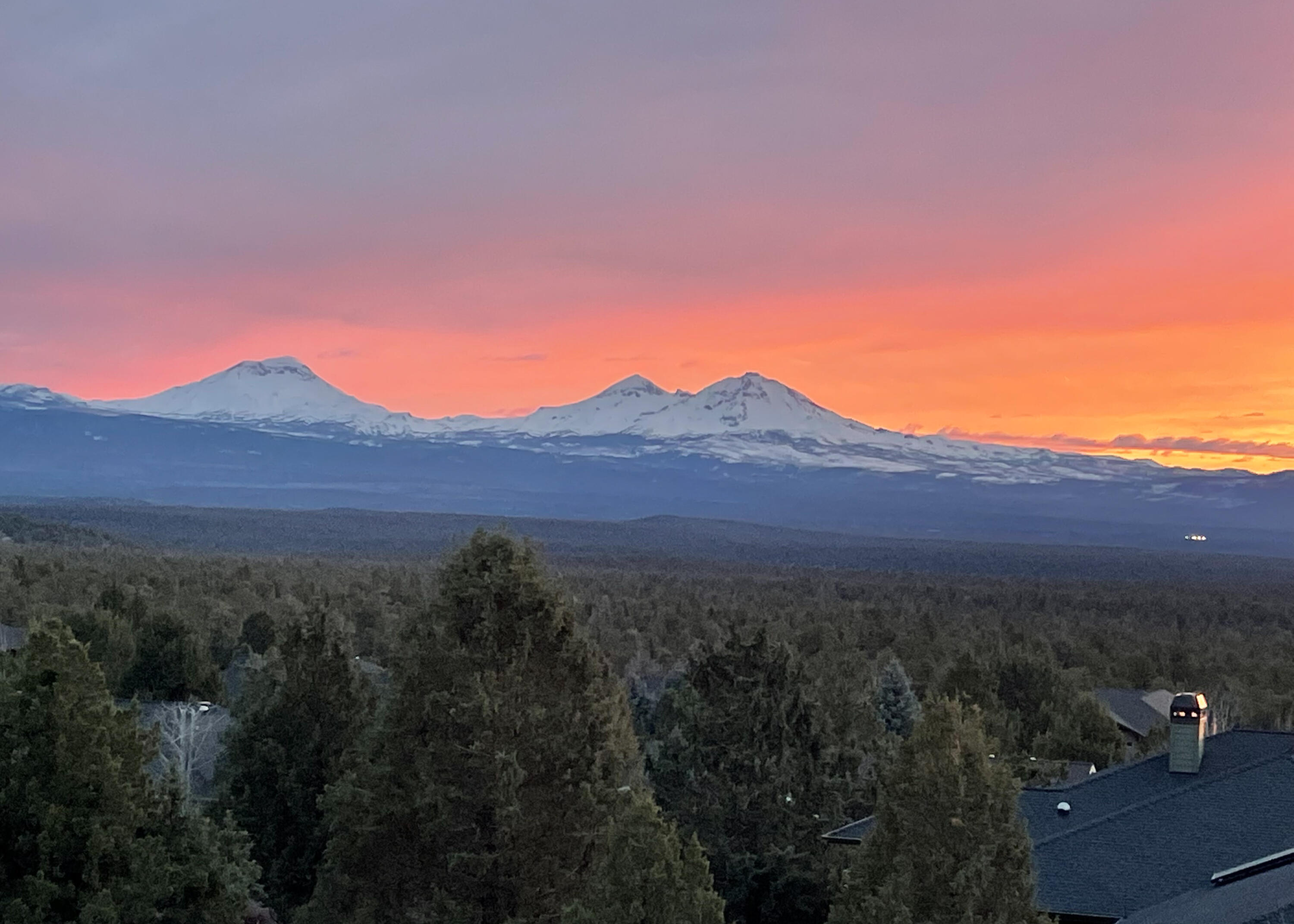 983 Highland View Loop