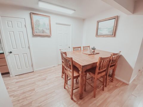 Tiny photo for 7994 E Evans Creek Road, Rogue River, OR 97537 (MLS # 220212965)