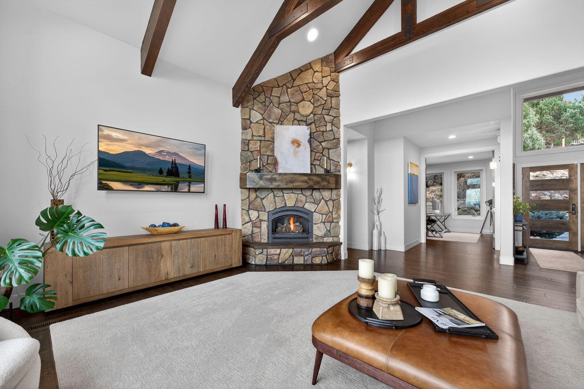 3345 NW Panorama Drive