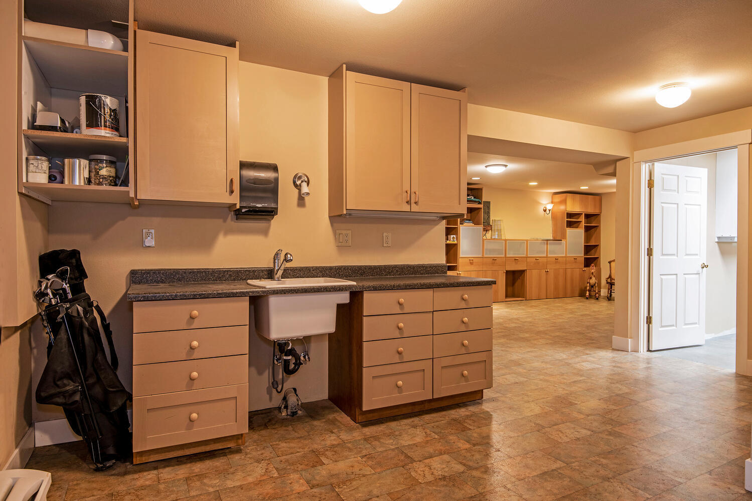 Pine Meadow Vill - Residential