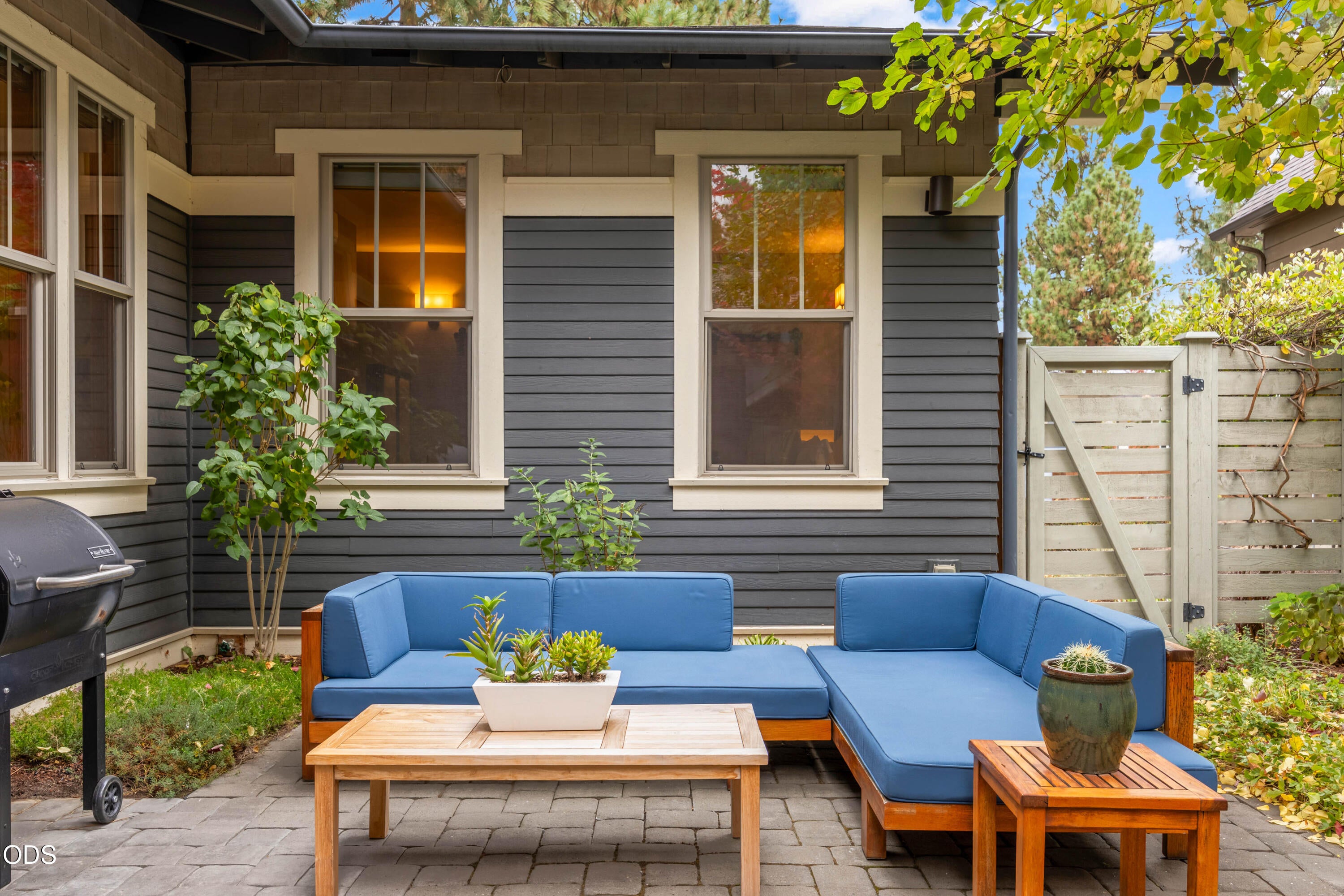 2322 NW High Lakes Loop