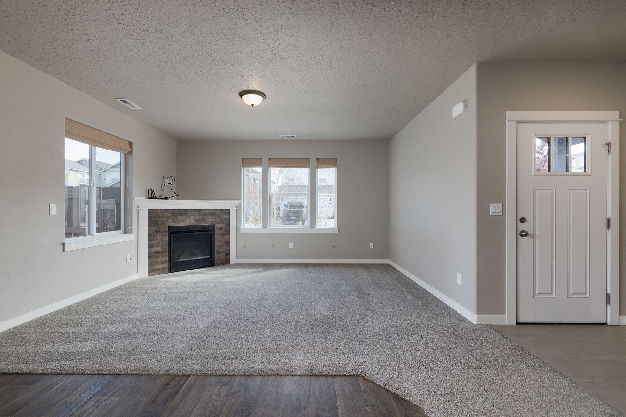 2557 NW Spruce Place