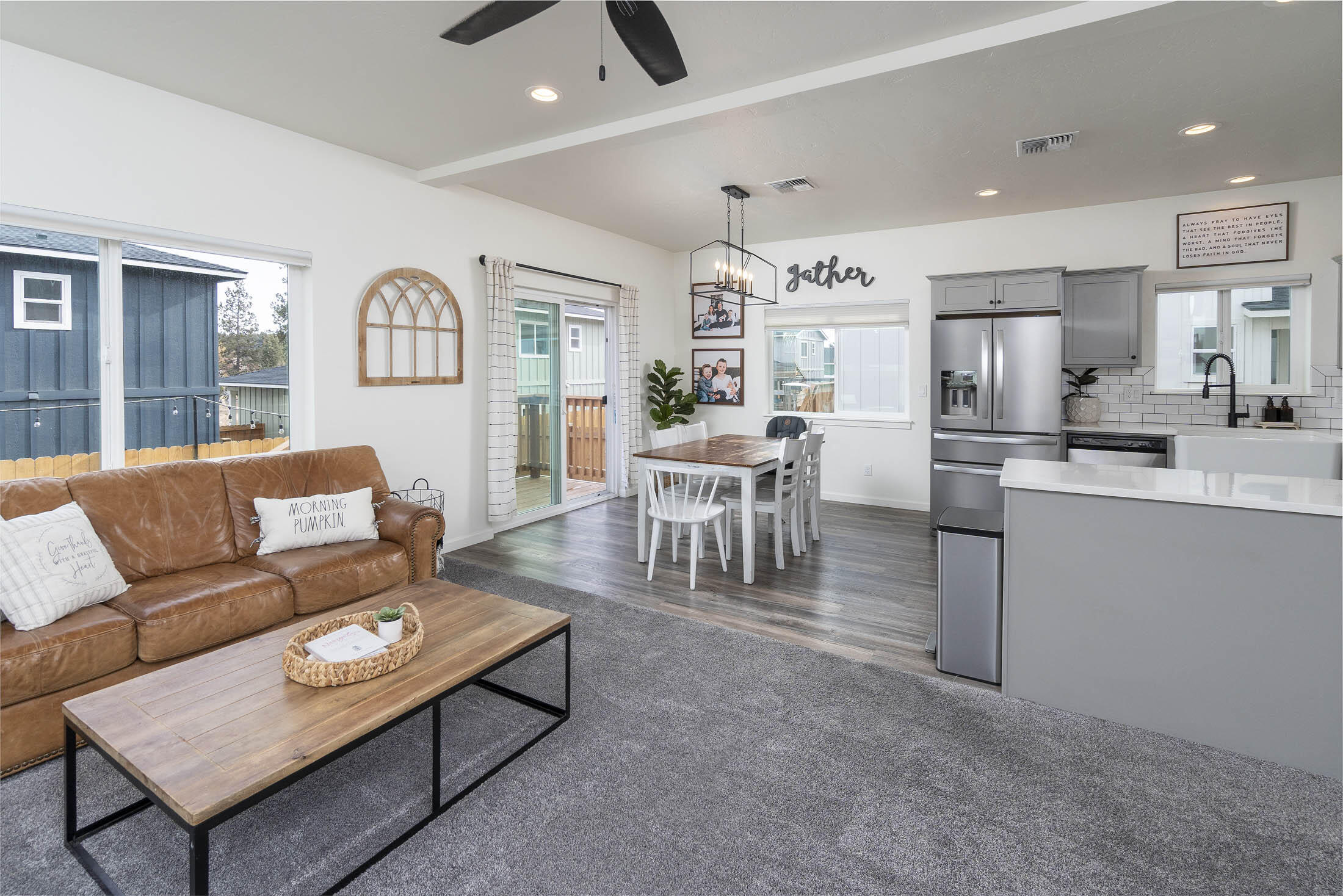 Townsite Of Laidlaw - Residential