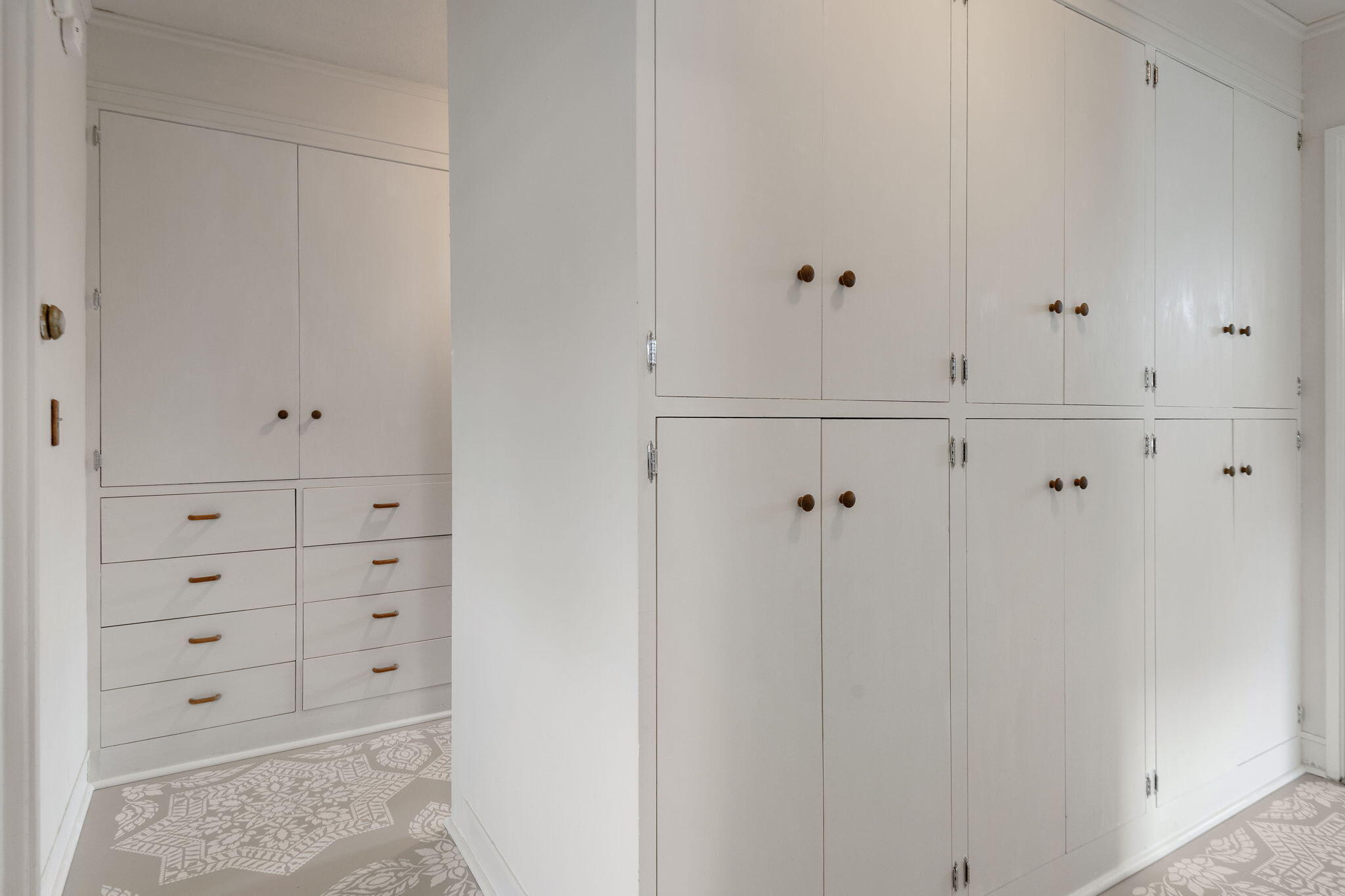 Oregon + Western - Residential