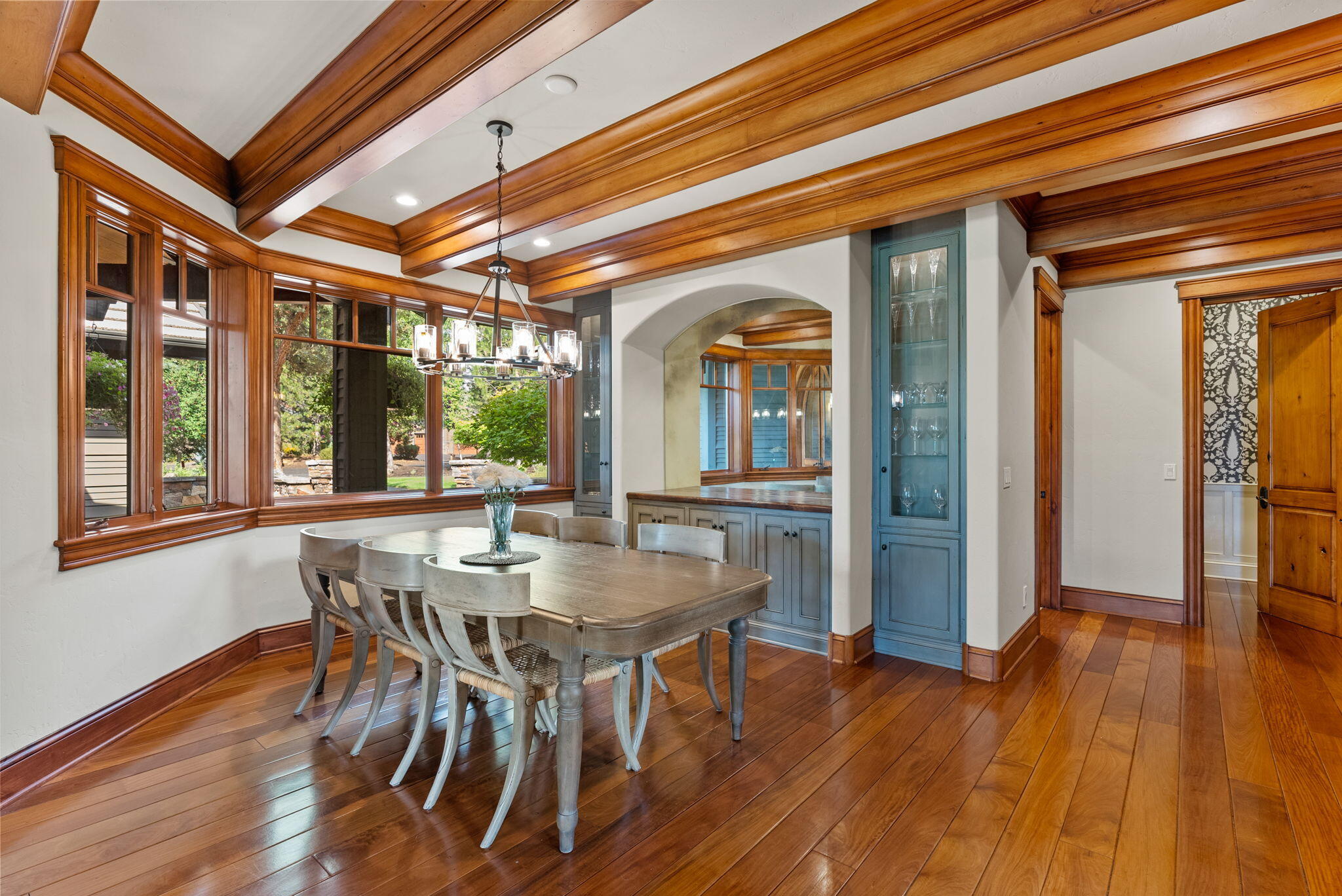 Broken Top - Residential